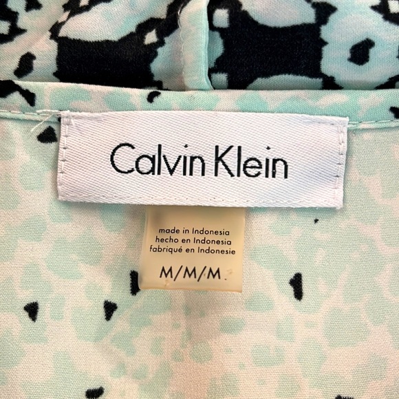 Calvin Klein snakeskin print blouse sleeveless Size medium - Picture 6 of 8